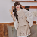 [Spring Capy] Ming Hanfu - Capybara Embroidered Mamian Set
