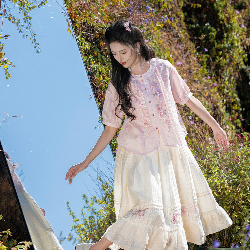 “百合糖果”汉服套装：绣花白色蛋糕裙