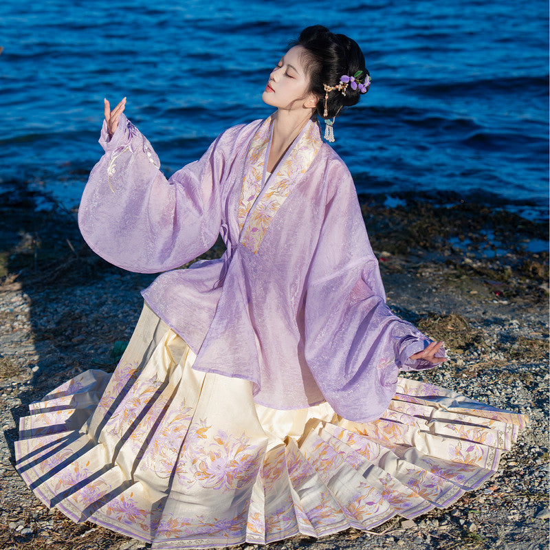 “紫藤萝”金织马面裙与两穿汉服套装