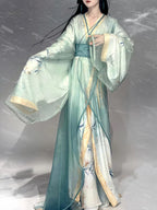 复原战国汉服：正宗曲裾深衣（带长拖裾）