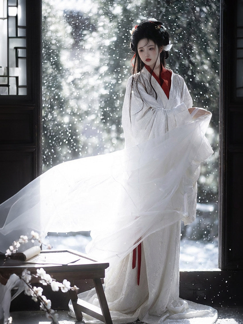 “缀句”战国汉服：红白拖尾长袍