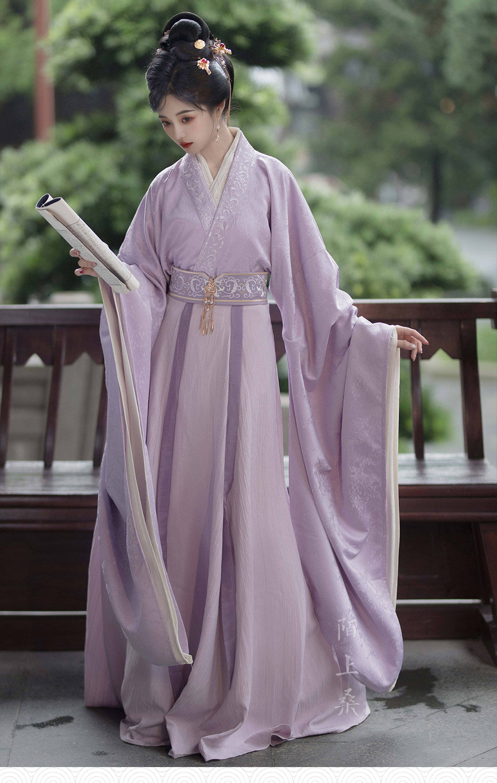玄宫魏晋风汉服：刺绣毛领披风