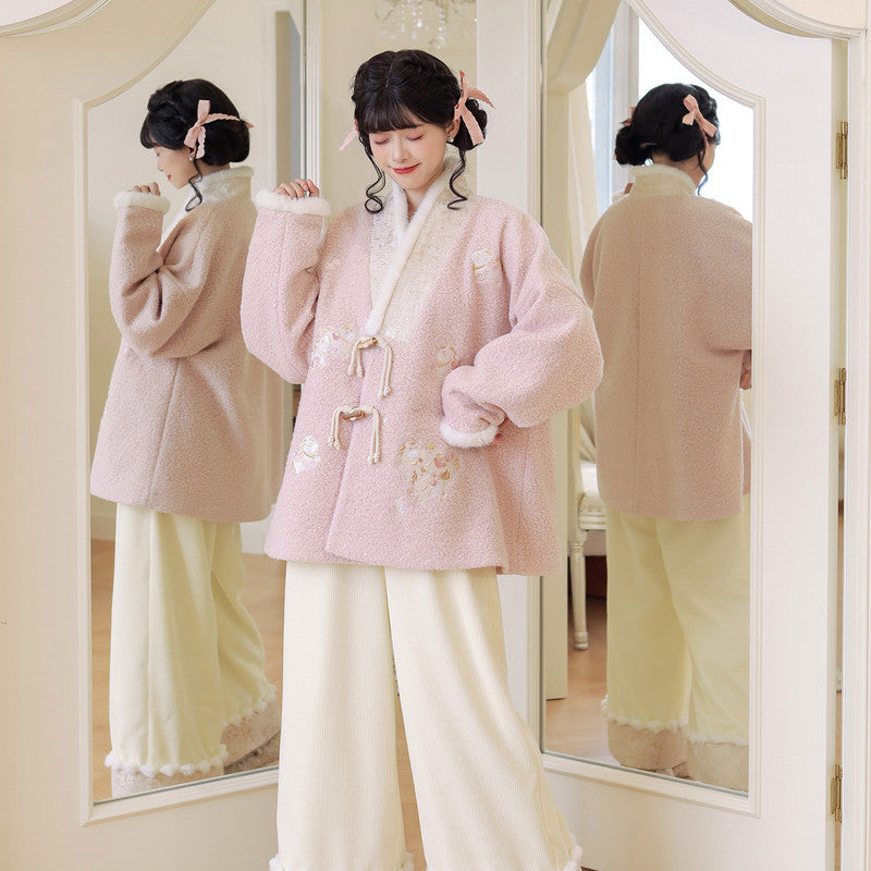 “小马麻薯”粉色毛绒汉服套装：保暖航空袖服饰
