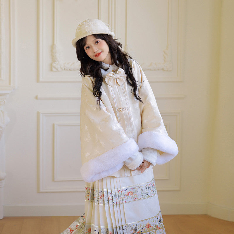 [Dream of Butterflies] Winter Warm Hanfu Set: Fleece-Lined Robe & Skirt