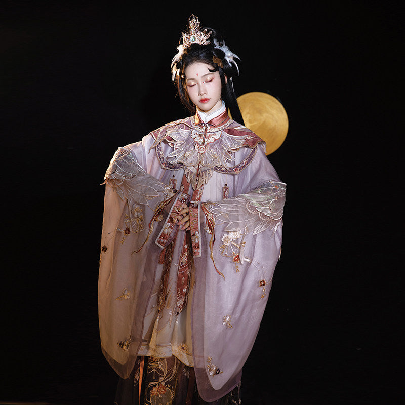 [时间之鸟] 明制汉服：重工绣花云肩 & 马面裙