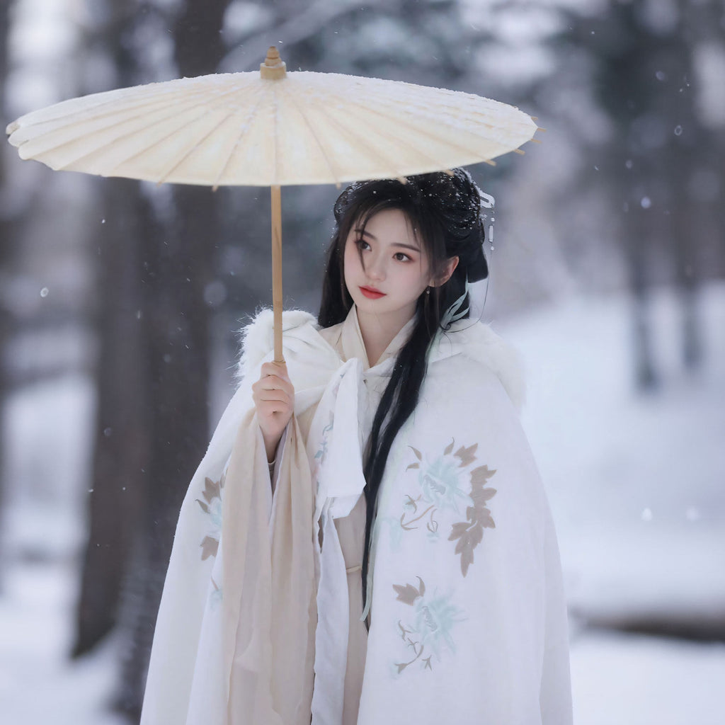 Faux Fur Collar Winter Hanfu Cloak - Thick Fleece Lined Cape