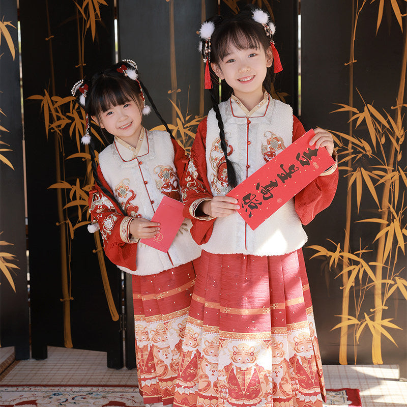 虎年女童汉服三件套 - 冬款马面裙