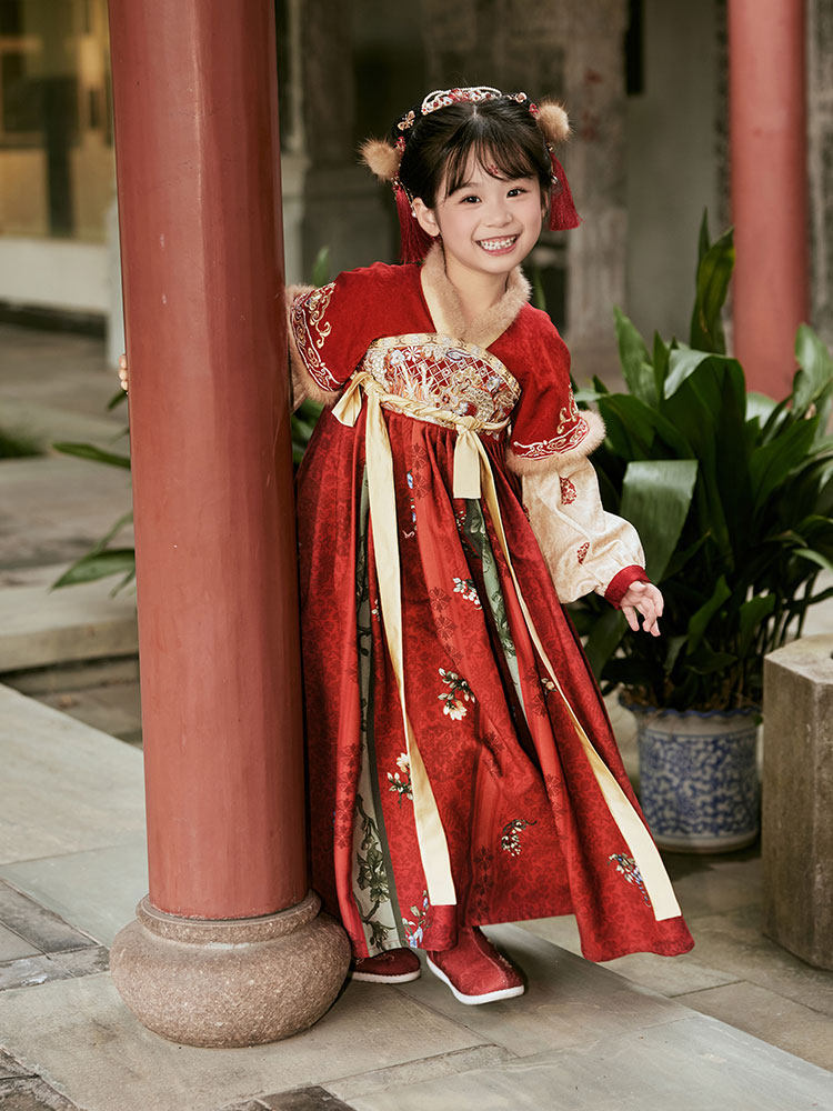 女童红色龙纹汉服裙 - 冬季农历新年装