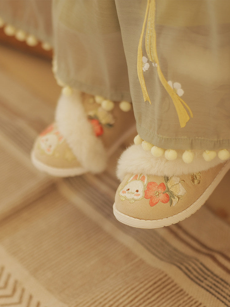 Cute Bunny Embroidered Winter Hanfu Shoes - Fuzzy Kids Flats