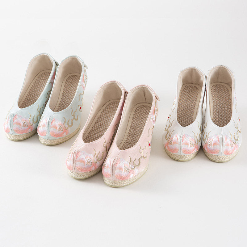 Peony Embroidered Hanfu Shoes | Flat & Wedge Arch Sole