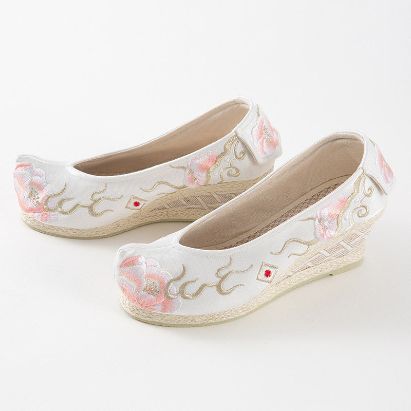 Peony Embroidered Hanfu Shoes | Flat & Wedge Arch Sole