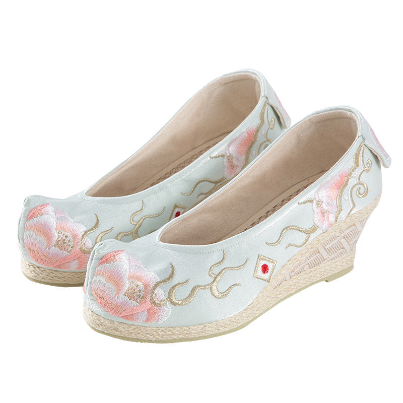 Peony Embroidered Hanfu Shoes | Flat & Wedge Arch Sole