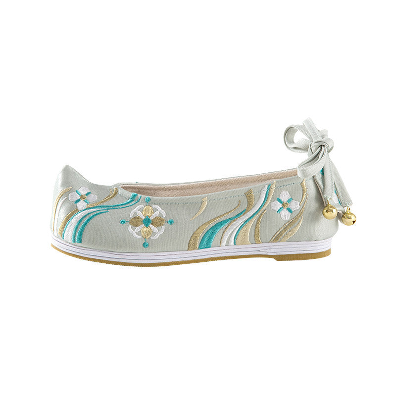 Feitian Embroidered Hanfu Shoes | Traditional Bell Lace-up