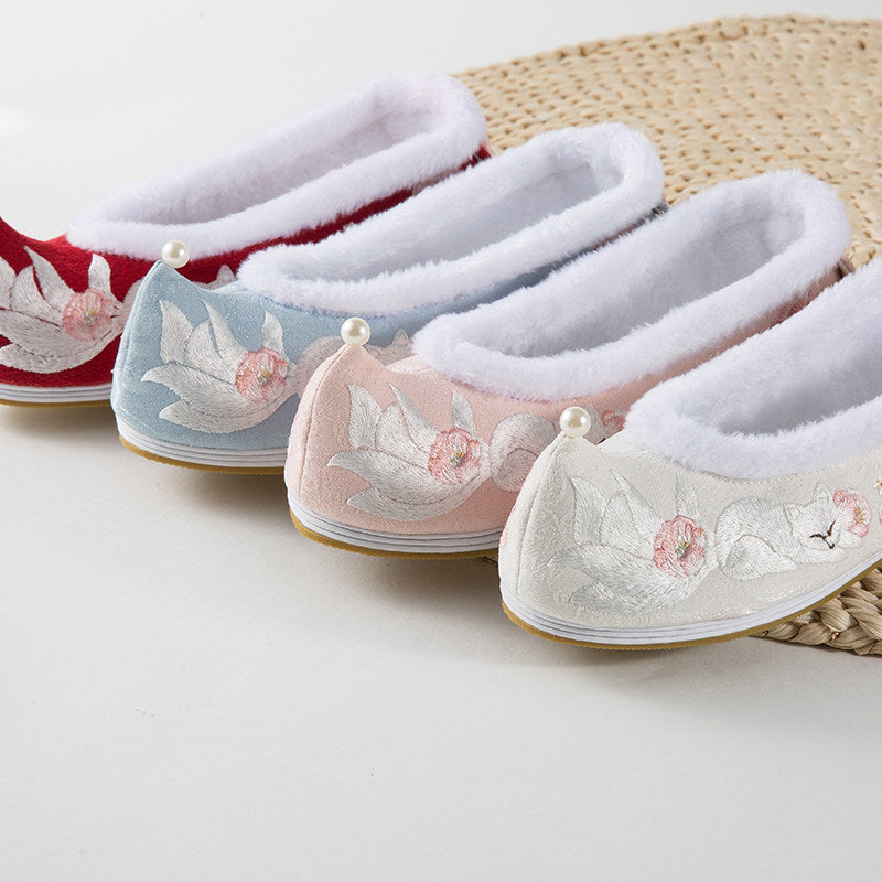 Little Fox Embroidered Winter Hanfu Shoes | Warm Plush Arch