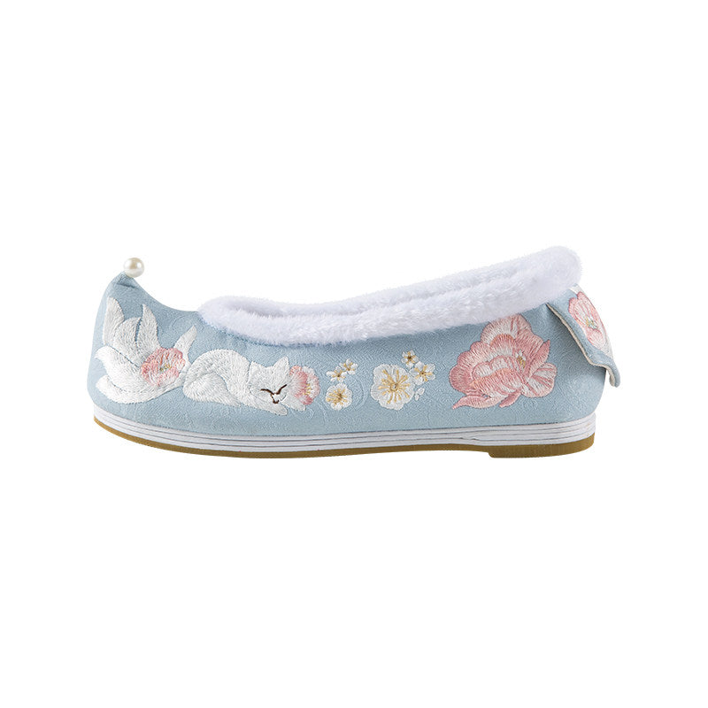Little Fox Embroidered Winter Hanfu Shoes | Warm Plush Arch