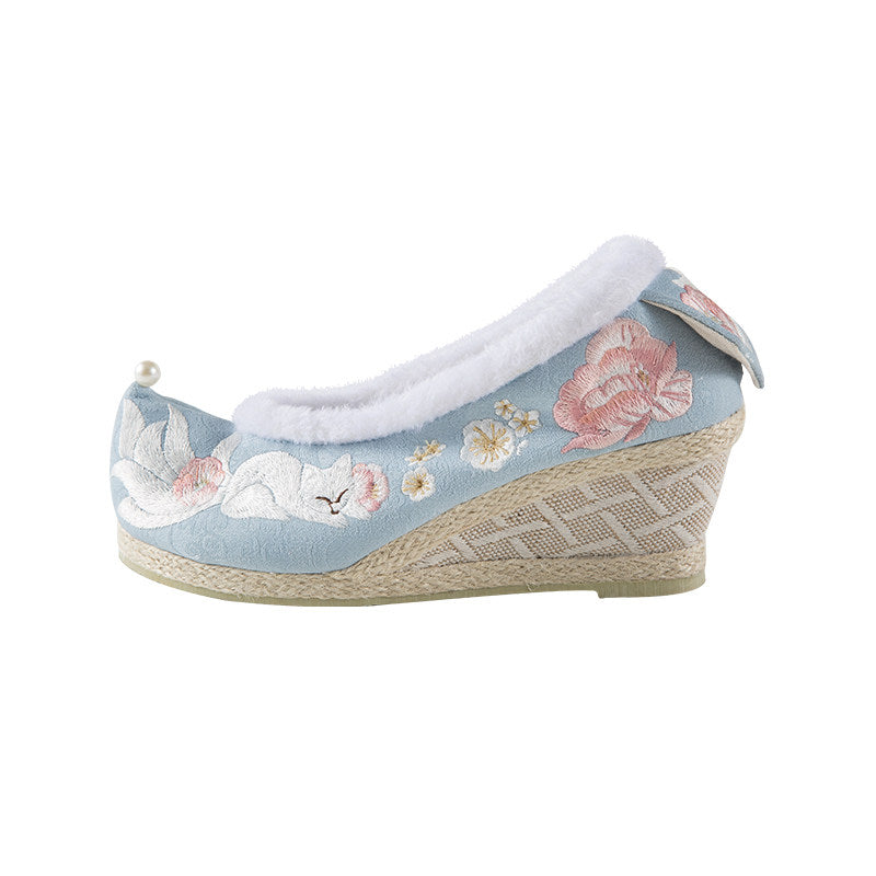 Little Fox Embroidered Winter Hanfu Shoes | Warm Plush Arch