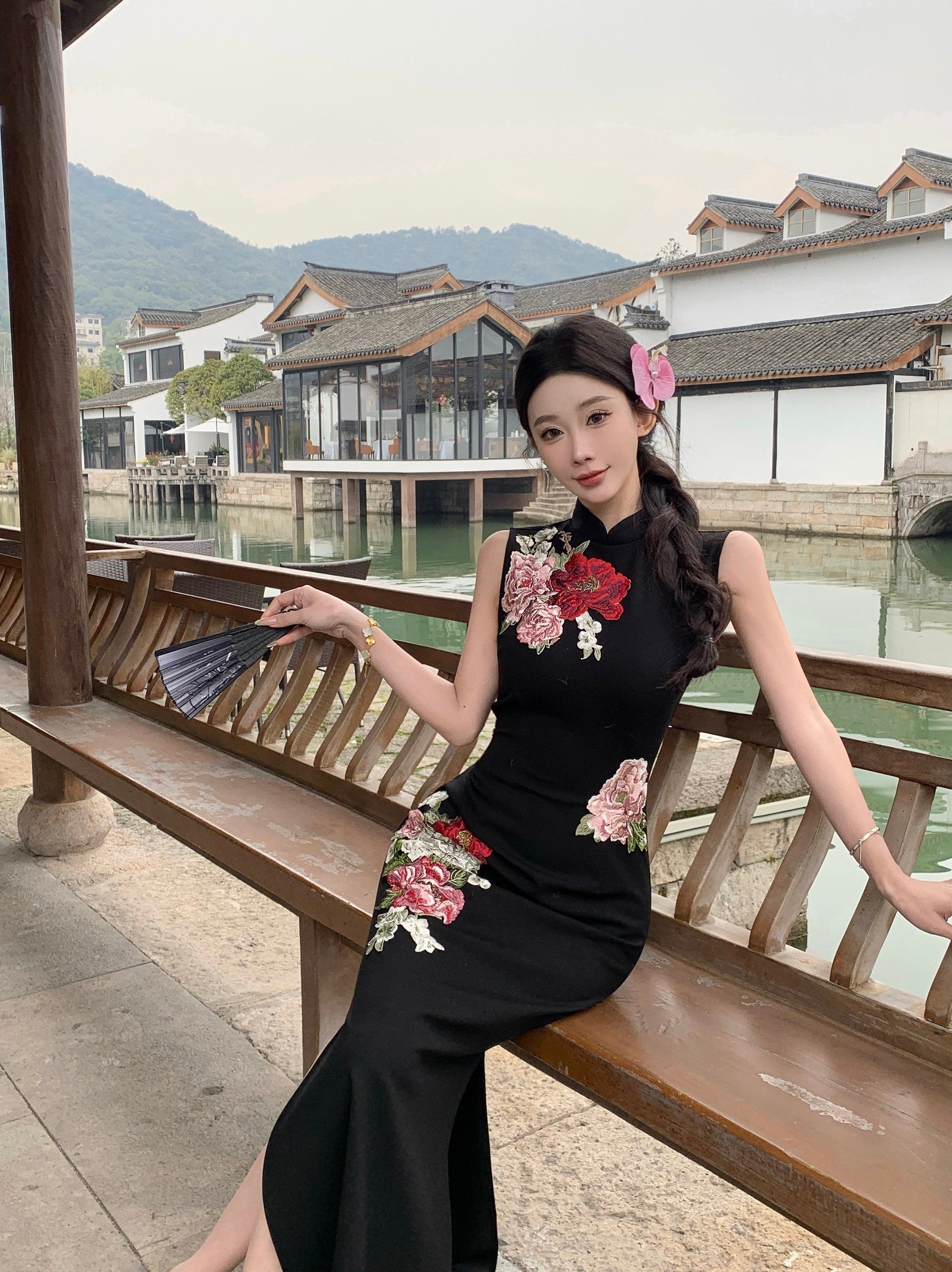黑色牡丹刺绣旗袍 | 复古无袖长款旗袍