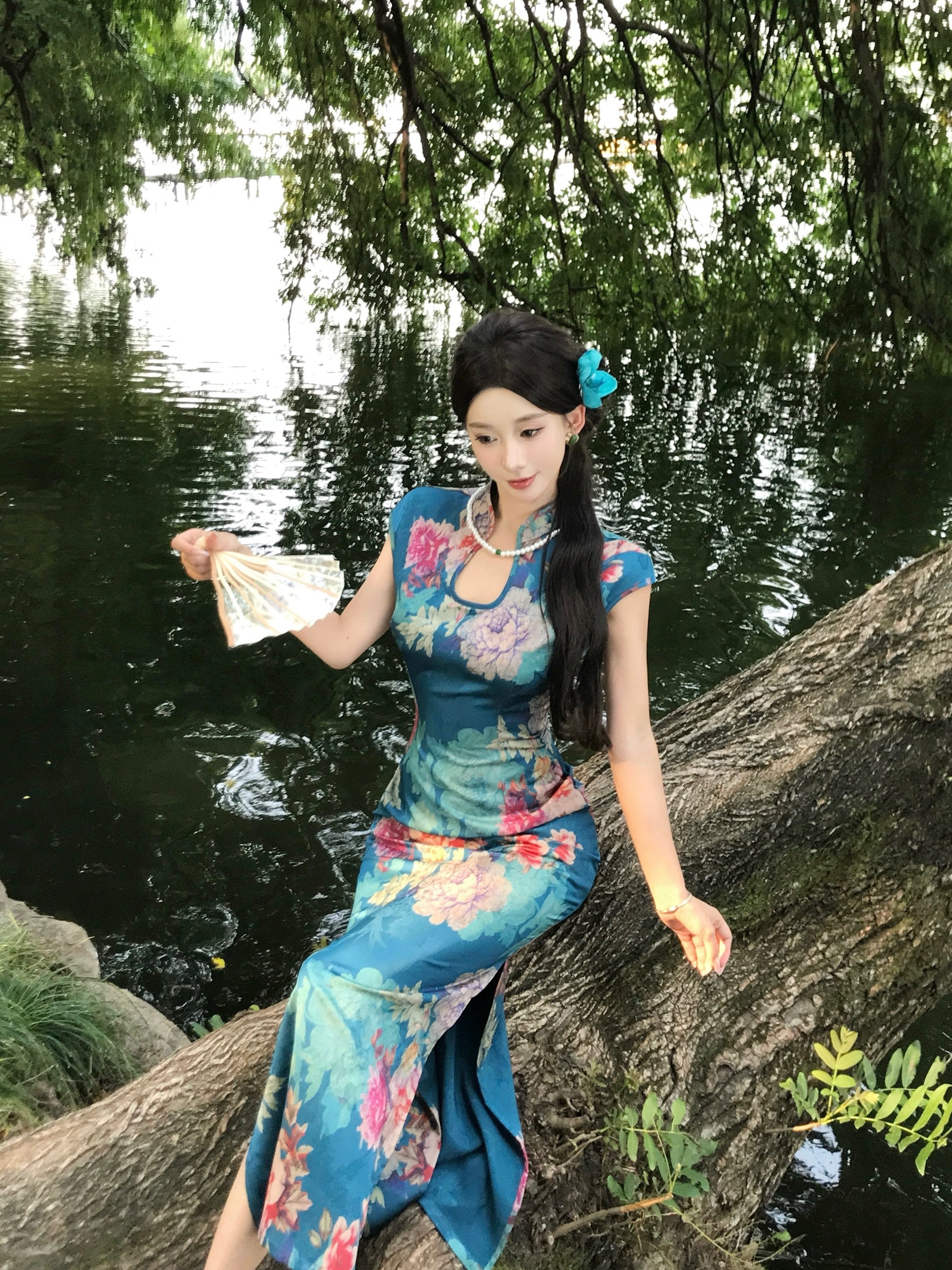 宝蓝色提花旗袍 | 性感镂空短袖旗袍 主图